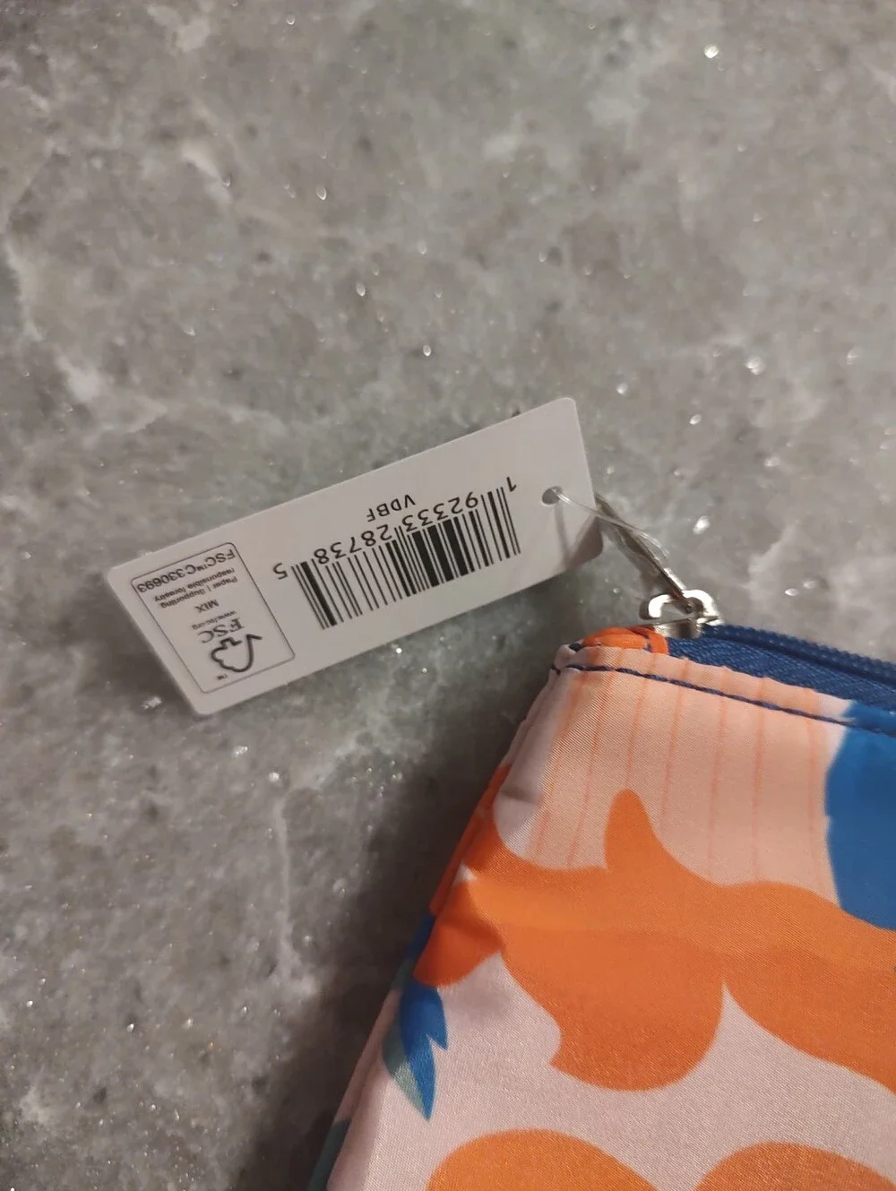 Clinique New with tags cosmetic bag pretty orange/blue